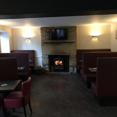 The Britannia Inn Sherborne  Eksteriør billede