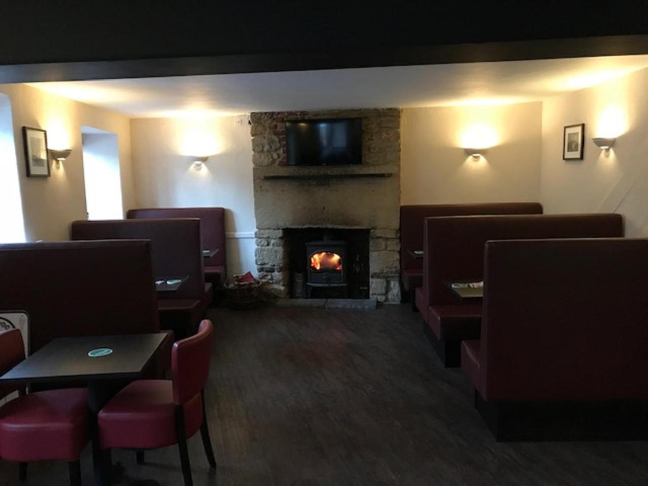 The Britannia Inn Sherborne  Eksteriør billede