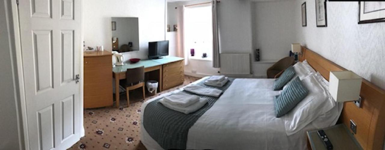 The Britannia Inn Sherborne  Eksteriør billede